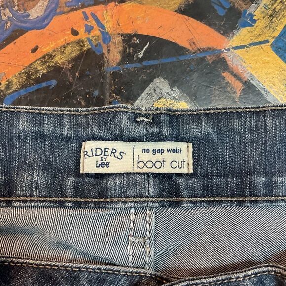 Riders by Lee Bootcut Jeans, No Gap Waist, Size 16M, Medium Wash, Made in Mexico - Picture 3 of 10